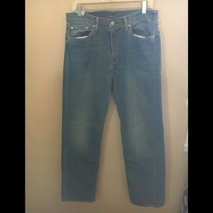 (SOLD)Levi’s jeans 751 size 33/32